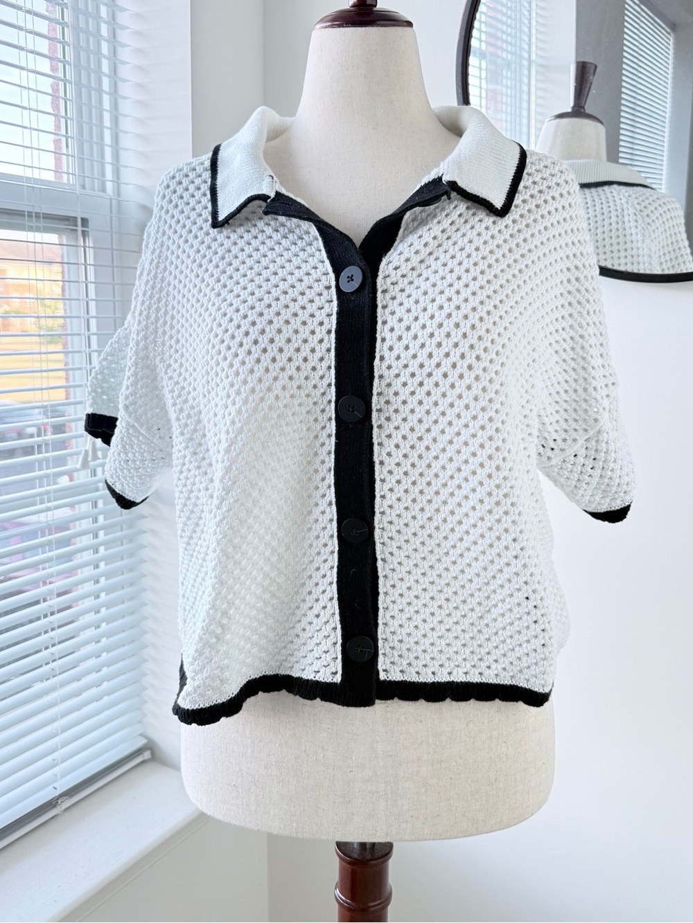 GAP White Knit Button-Down Top with Black Trim
